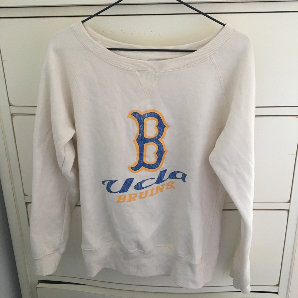 UCLA Bruins Yellow Sweatshirt Vintage